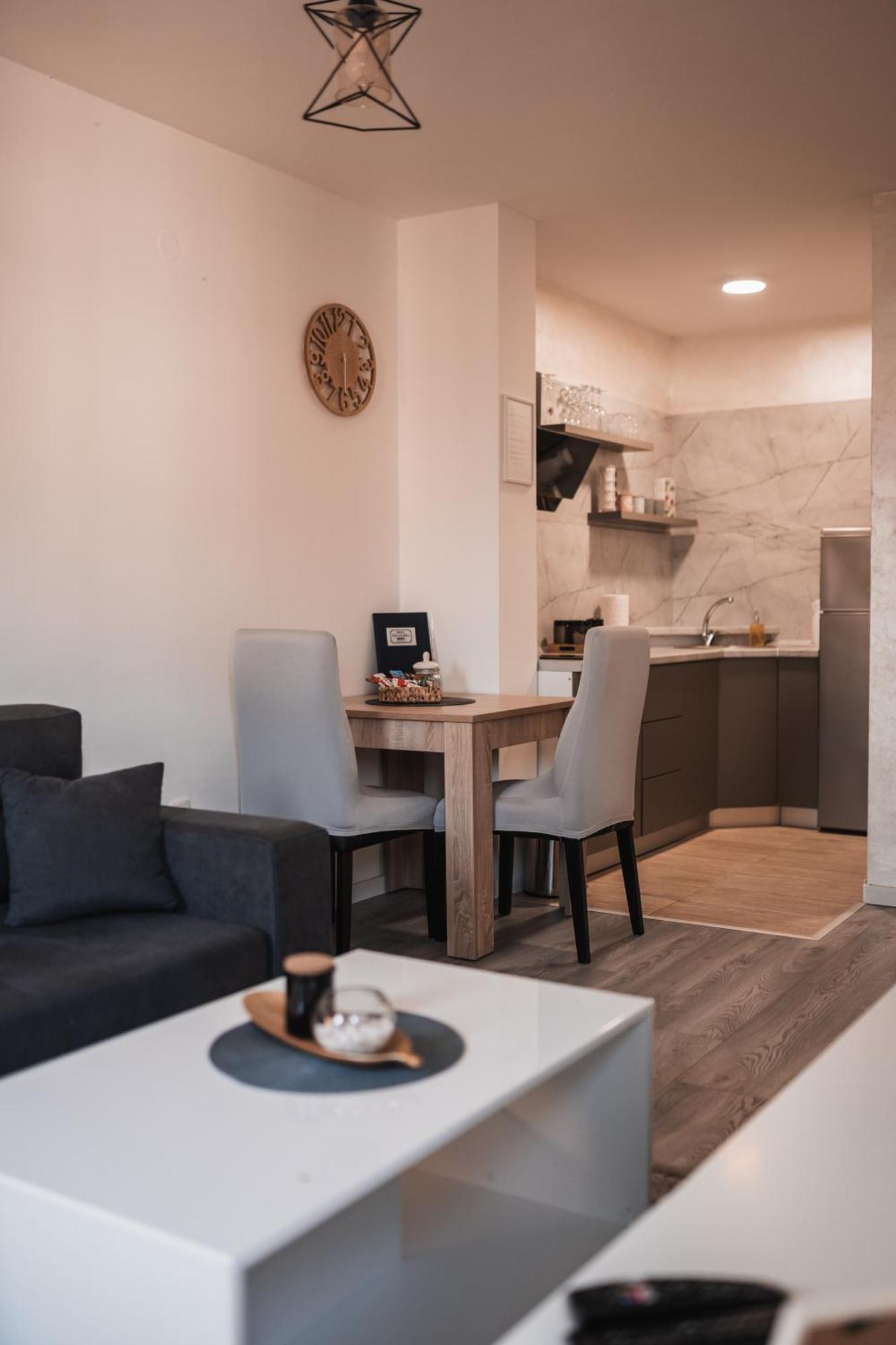 Apartman Centar Добой Экстерьер фото